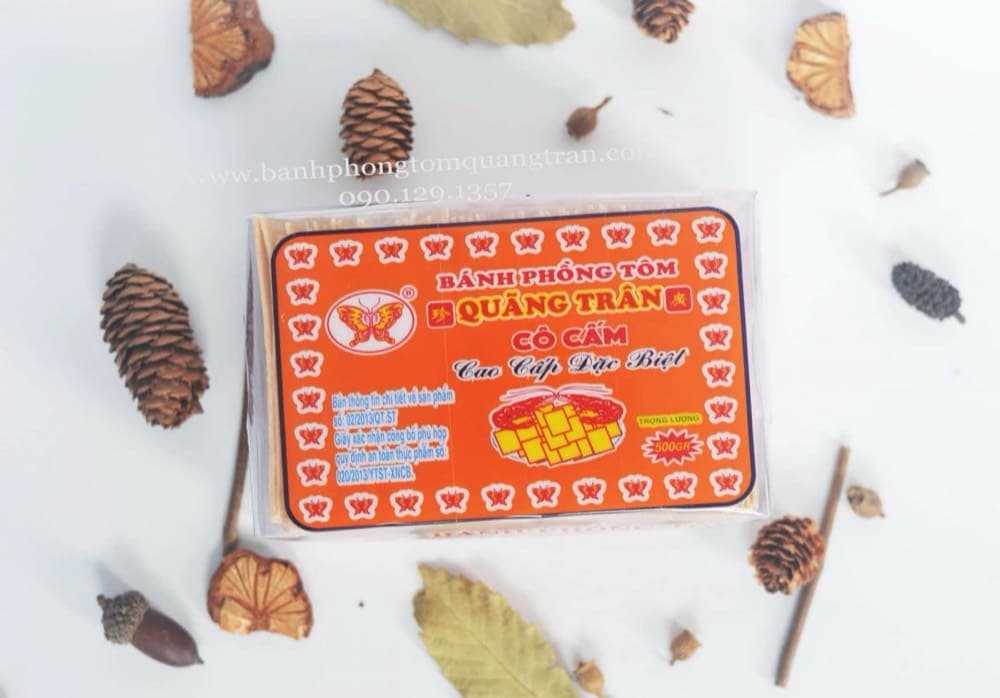 Hộp bánh phồng tôm Quãng Trân Cô Cấm loại cao cấp đặc biệt 85% tôm, trọng lượng 500 gram