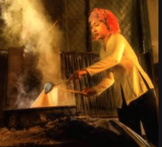 Nghề bánh phồng tôm ở Sóc Trăng