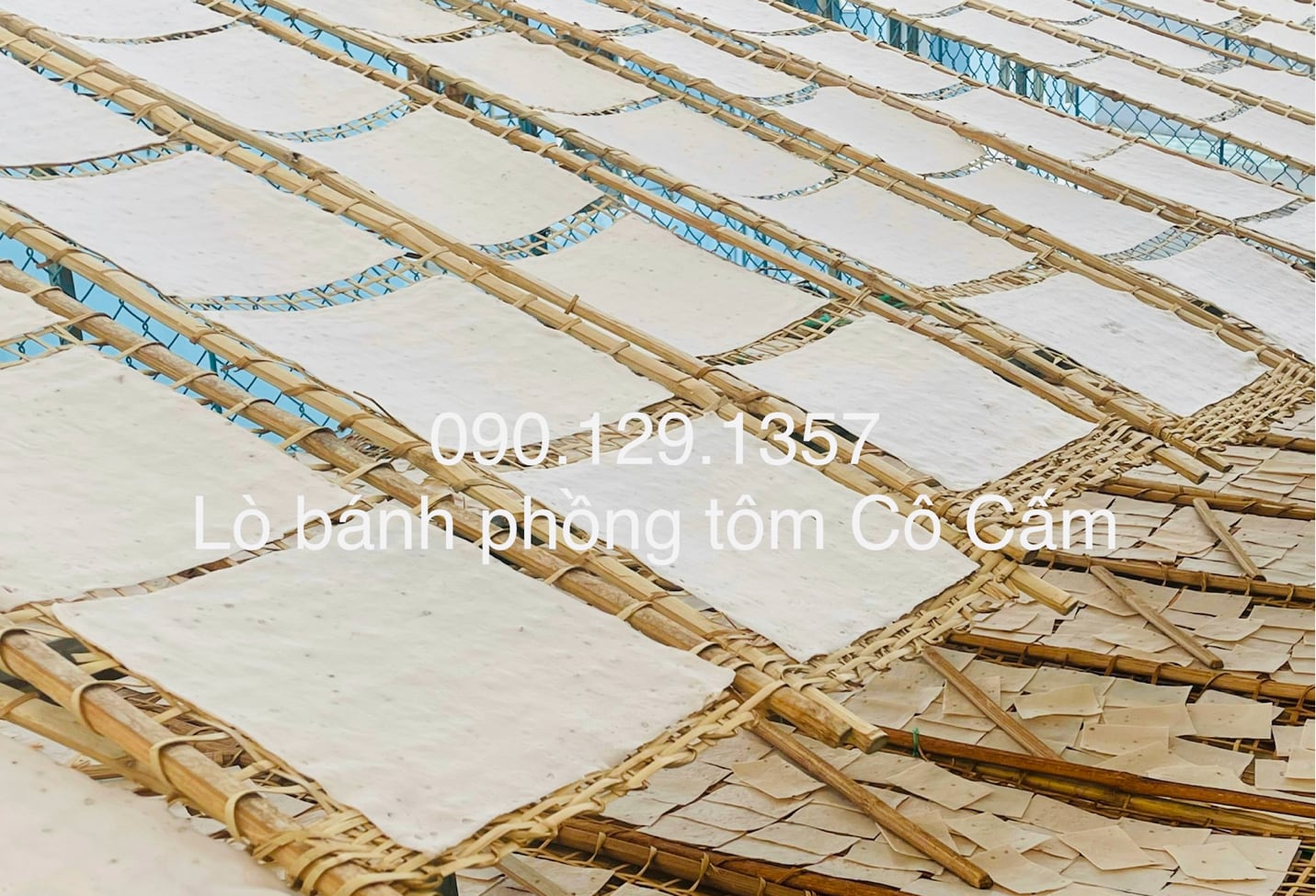 Dàn phơi bánh phồng tôm