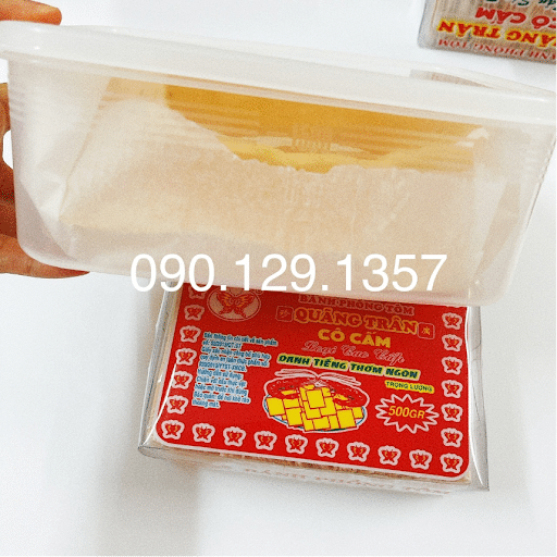 Bánh phồng tôm bỏ hộp
