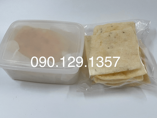 Hình ảnh bảo quản bánh sau khi chiên trong hộp kín