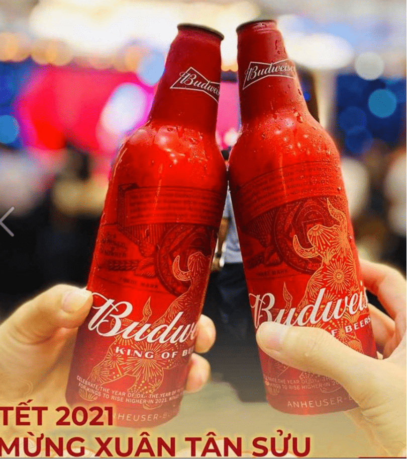 Bia Budweiser phiên bản Tết